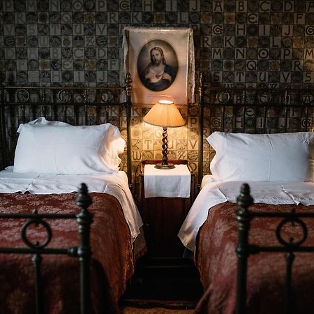 St Benedict - Victorian Bed And Breakfast Hastings Exteriér fotografie