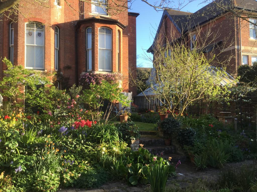 St Benedict - Victorian Bed And Breakfast Hastings Exteriér fotografie